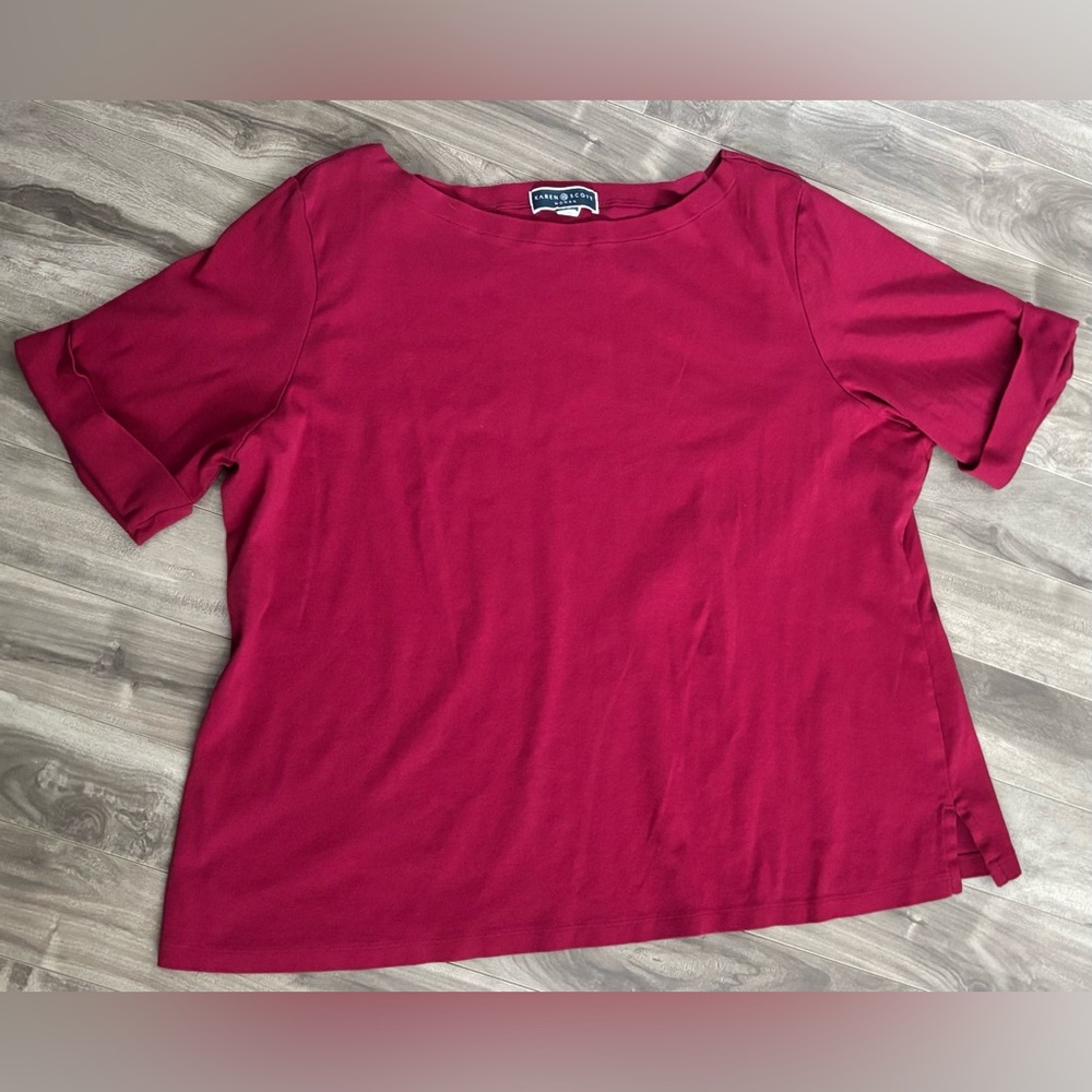 Karen Scott Boat Neck Cuffed Elbow Sleeves Side Slits Red Top Stretchy 1X 2X